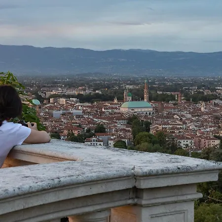 Appartamentopalladio140 公寓 *